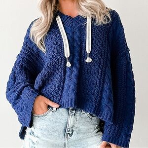 POL Cable Knit Drawstring Hood Chenille Sweater Oversized Blue V-Neckline Small